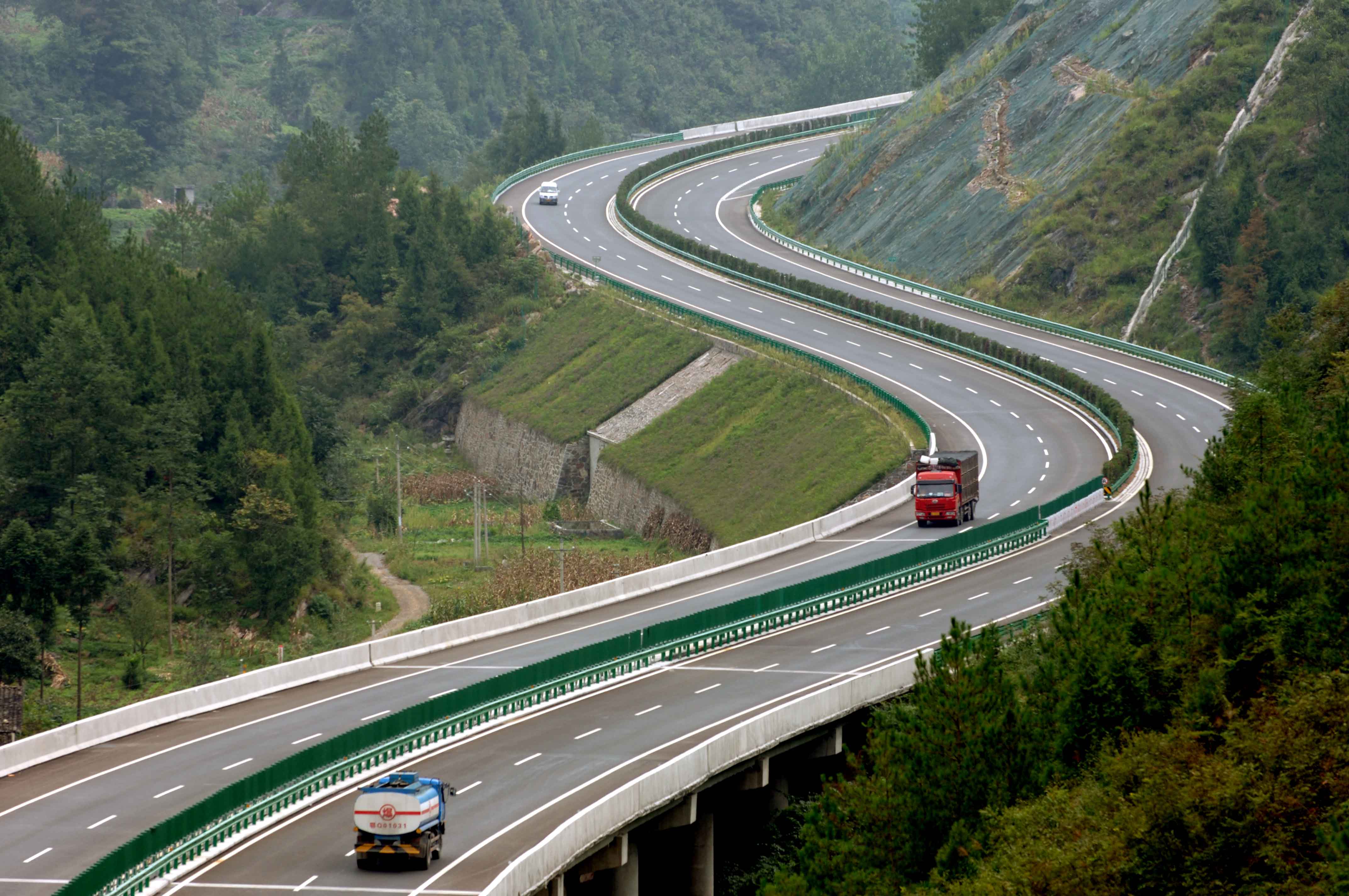 宁夏专业道路工程招标